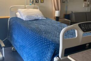 HOSPICE ROOM1